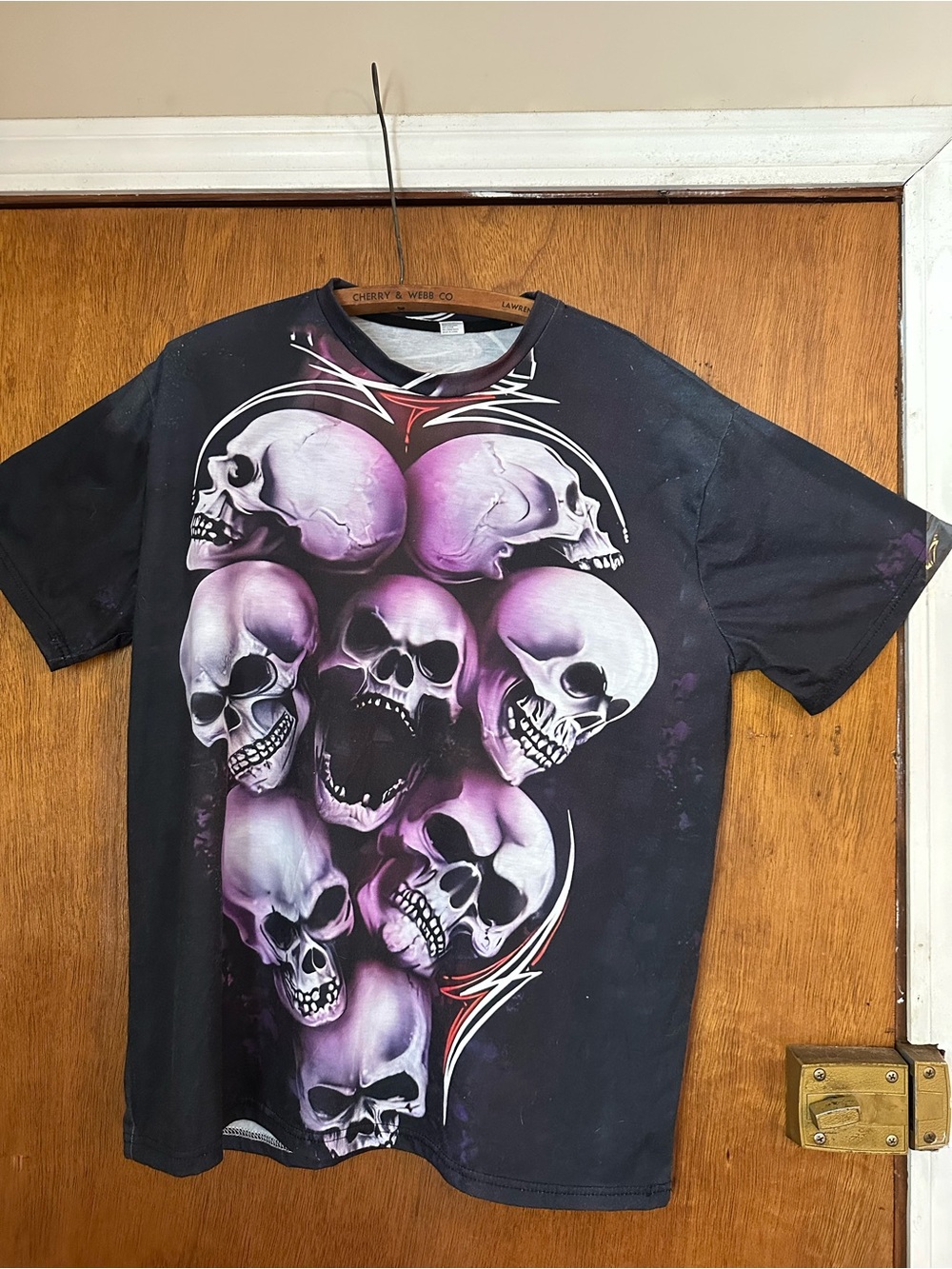 Skulls Shirt Halloween Grunge Goth Graphic Horror Tee Shirt XL Men’s Woman’s